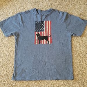 Medium, USA themed Black Dog shirt